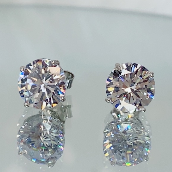 14k white gold diamond 2 CT stud earrings gift box - Picture 3 of 12